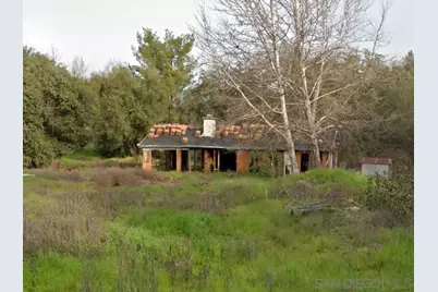  865 N Glen Oaks Dr, Alpine, CA 91901 - Photo 1