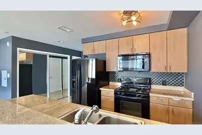  445 Island Ave #504, San Diego, CA 92101 - Photo 7