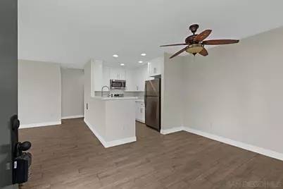  3523 Caminito Sierra #301, Carlsbad, CA 92009 - Photo 5