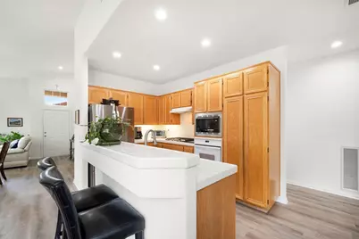  1425 Knoll Park Gln, Escondido, CA 92029 - Photo 9
