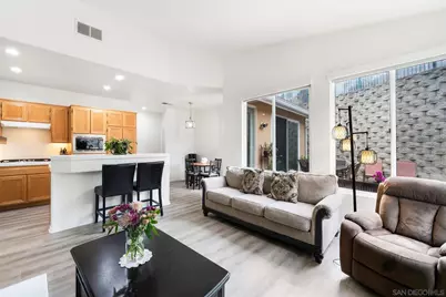 1425 Knoll Park Gln, Escondido, CA 92029 - Photo 17
