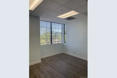  1015 Chestnut Ave Ste D2/H2, Carlsbad, CA 92008 - Photo 17
