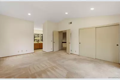  10630 Oakbend Dr, San Diego, CA 92131 - Photo 23