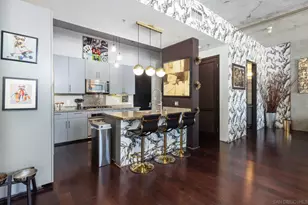 527 Tenth Ave, San Diego, CA 92101 - Photo 13