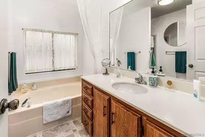  1171 Via Santa Paulo, Vista, CA 92081 - Photo 17