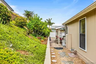1171 Via Santa Paulo, Vista, CA 92081 - Photo 23