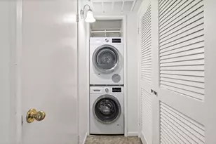 10300 Caminito Cuervo, San Diego, CA 92108 - Photo 5