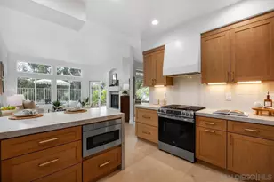 1504 Caminito Solidago, La Jolla, CA 92037 - Photo 5
