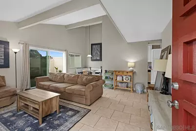  455 Los Arbolitos, Oceanside, CA 92058 - Photo 3