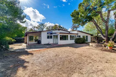  8575 N La Jolla Scenic Drive, La Jolla, CA 92037 - Photo 23
