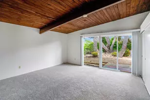 8575 N La Jolla Scenic Dr, La Jolla, CA 92037 - Photo 17
