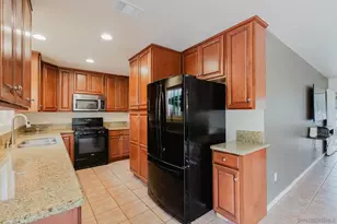 8028 Woodpecker Way, Santee, CA 92071 - Photo 13