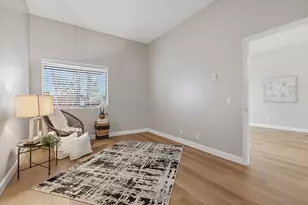 8320 Regents Rd, San Diego, CA 92122 - Photo 21