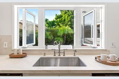  1820 Bienvenida Circle, Carlsbad, CA 92008 - Photo 11
