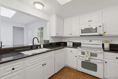  133 Camino Entrada, Chula Vista, CA 91910 - Photo 19