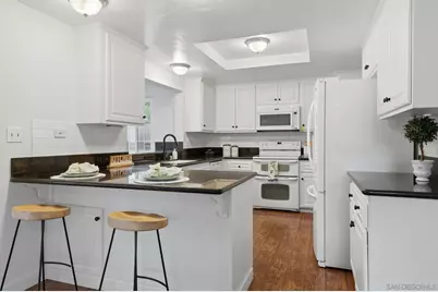  133 Camino Entrada, Chula Vista, CA 91910 - Photo 17