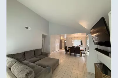  2327 Lake Forest, Escondido, CA 92026 - Photo 3