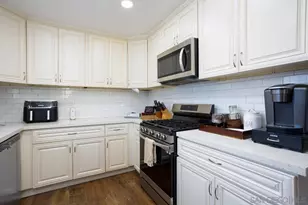 71 E L St, Chula Vista, CA 91911 - Photo 7