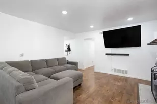 71 E L St, Chula Vista, CA 91911 - Photo 3