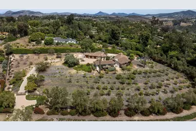  6858 Las Colinas, Rancho Santa Fe, CA 92067 - Photo 3