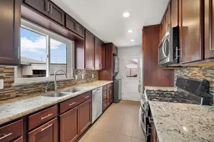 4560 Miami Way, San Diego, CA 92117 - Photo 9