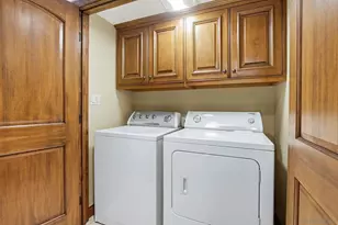 1366 Camino Lujan, San Diego, CA 92111 - Photo 19