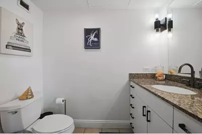  425 W Beech #1702, San Diego, CA 92101 - Photo 17
