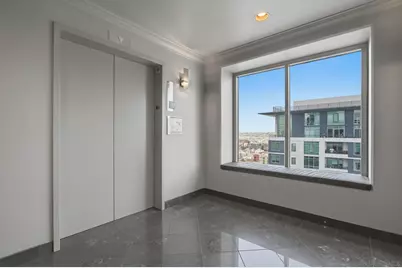  425 W Beech #1702, San Diego, CA 92101 - Photo 9