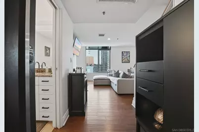  425 W Beech #1702, San Diego, CA 92101 - Photo 7
