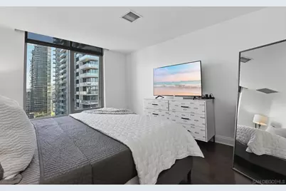  425 W Beech #1702, San Diego, CA 92101 - Photo 27