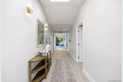  7202 Via Capri, La Jolla, CA 92037 - Photo 3