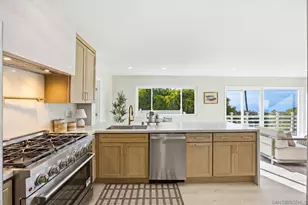 7202 Via Capri, La Jolla, CA 92037 - Photo 7