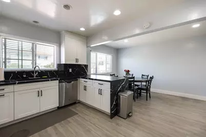  1840 Locust St, San Diego, CA 92106 - Photo 7
