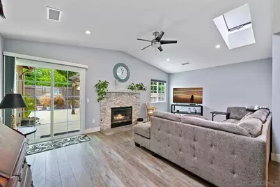  4940 Edwin Pl, San Diego, CA 92117 - Photo 5