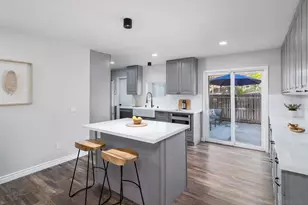 11489 Almazon St, San Diego, CA 92129 - Photo 7