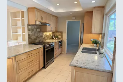  421 Santa Helena, Solana Beach, CA 92075 - Photo 3
