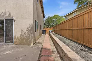 37200 Moonbeam, Murrieta, CA 92563 - Photo 9