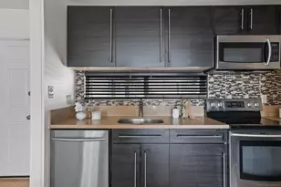 2266 Grand Ave, San Diego, CA 92109 - Photo 9