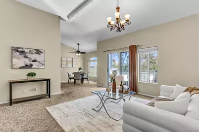  8615 Via Mallorca #B, La Jolla, CA 92037 - Photo 5