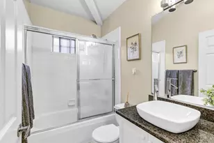 8615 Via Mallorca, La Jolla, CA 92037 - Photo 33