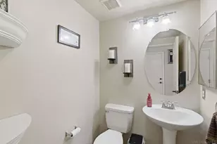 27568 Campana Cir, Temecula, CA 92591 - Photo 13