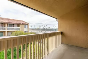 1855 Diamond St, San Diego, CA 92109 - Photo 17