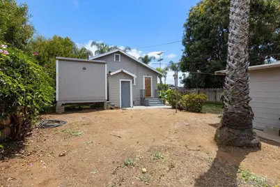  421 S Tremont St, Oceanside, CA 92054 - Photo 15