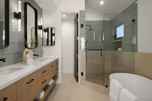 1075 Opal St, San Diego, CA 92109 - Photo 25