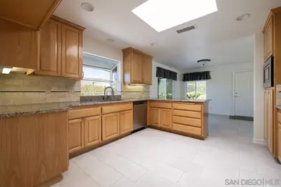 27611 Kiavo Dr, Valley Center, CA 92082 - Photo 19