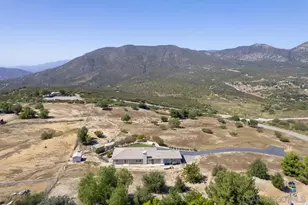 27611 Kiavo Dr, Valley Center, CA 92082 - Photo 35