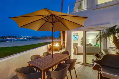  3268 Bayside Walk, San Diego, CA 92109 - Photo 5