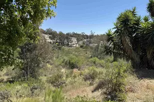 5687 Menorca Dr, San Diego, CA 92124 - Photo 3