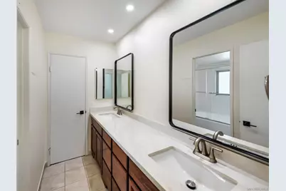  5687 Menorca Dr, San Diego, CA 92124 - Photo 35