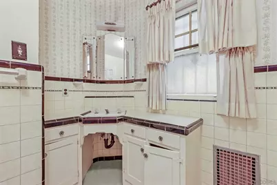  700 E 1st, National City, CA 91950 - Photo 37